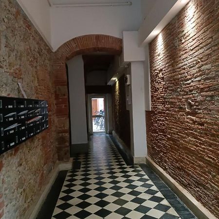 Апартаменты Antica Casa Ceccardi Ливорно Экстерьер фото