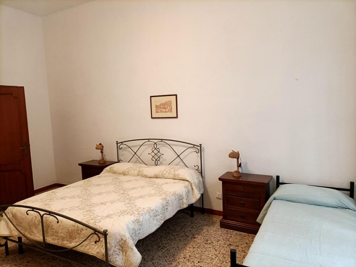 Апартаменты Antica Casa Ceccardi Ливорно Экстерьер фото