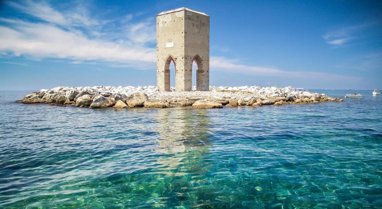 Апартаменты Antica Casa Ceccardi Ливорно Экстерьер фото
